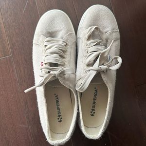 Beige canvas platform Superga sneakers